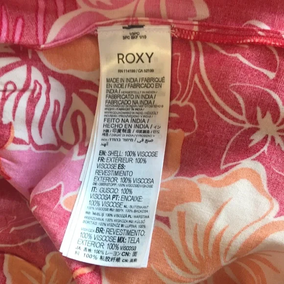 NEW Roxy Women's Easy Does It Short. Medium - Picture 8 of 8